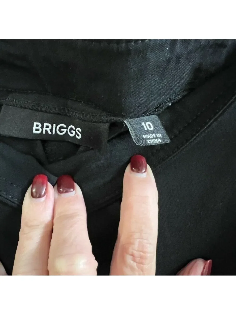 Women's Briggs Super stretch Pull On Black Pants. Size 10